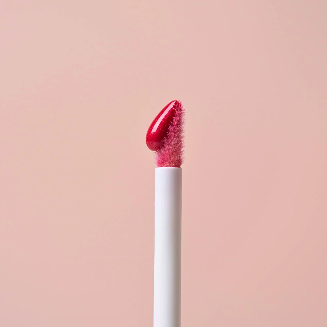 Lip Oil Magenta – Leuchtendes Pink-Violett – Glowy Finish – Nicht Vegan | Avril